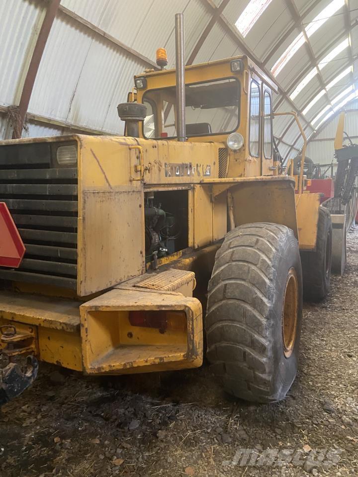 Volvo BM 4400 Naudoti ratiniai krautuvai