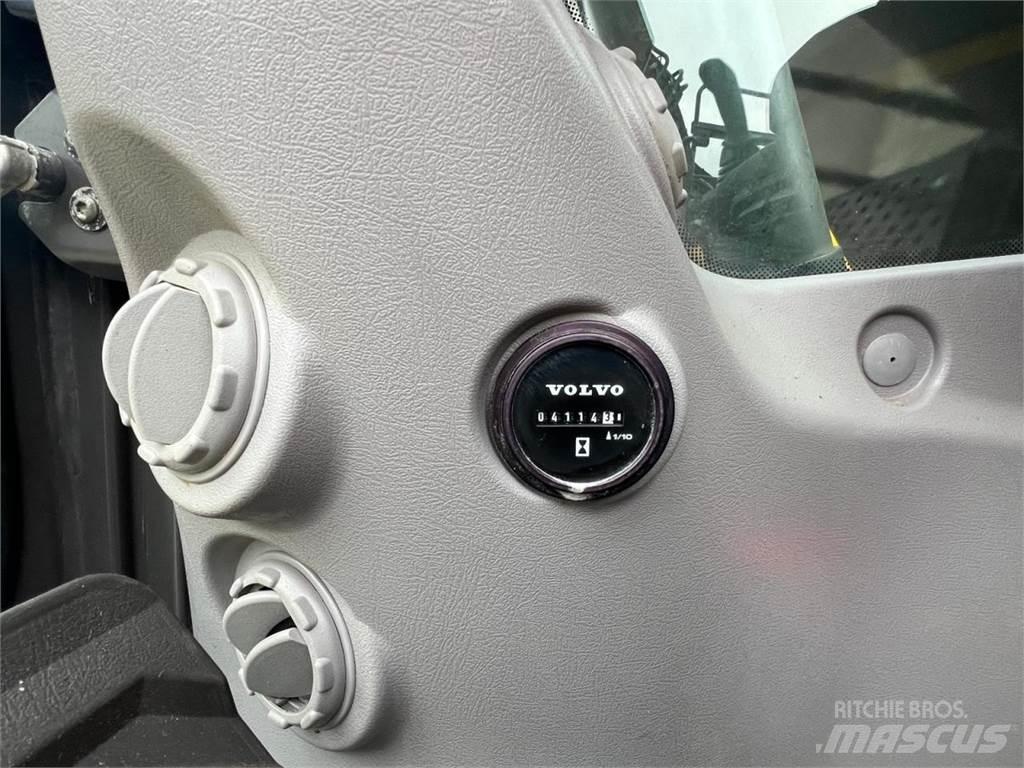 Volvo EC140EL Vikšriniai ekskavatoriai