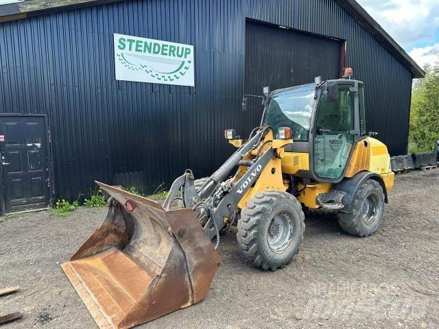 Volvo L25 B Mini krautuvai
