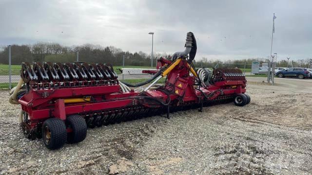 Vredo 12 Trąšų purkštuvai