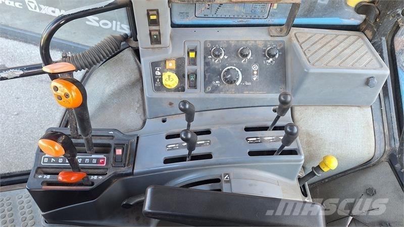 Ford 8240 Traktoriai