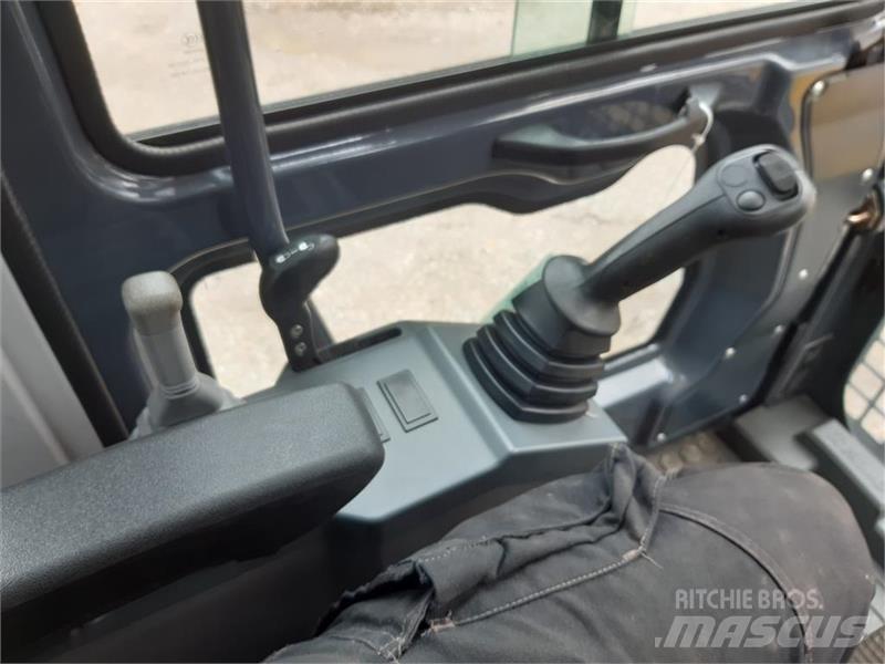  - - -  xcmg  xe150e Vikšriniai ekskavatoriai