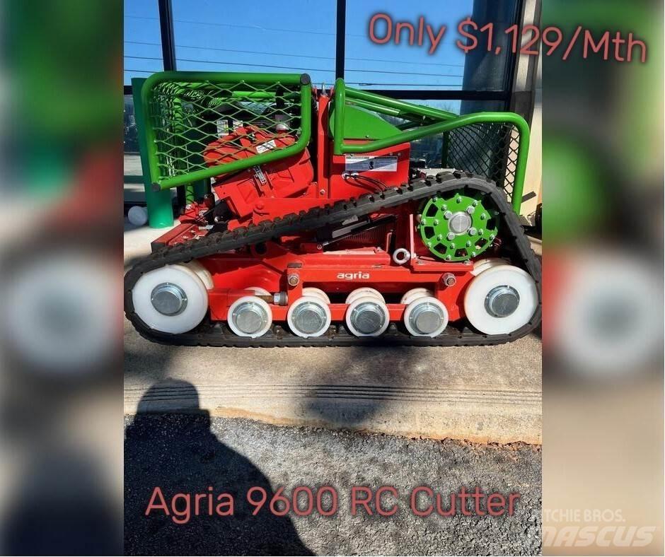 Agria 9600 Ryšulių smulkinimo, pjaustymo ir išvyniojimo įrenginiai