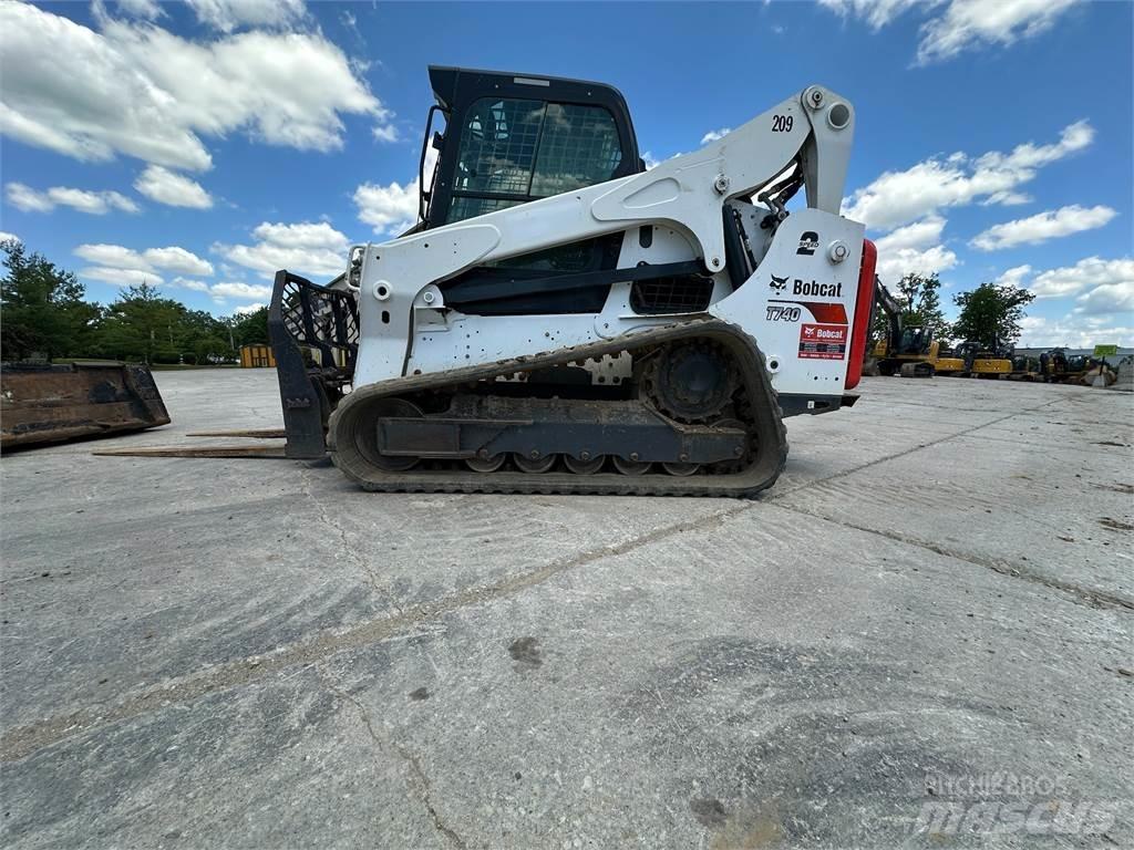 Bobcat T740 Mini krautuvai