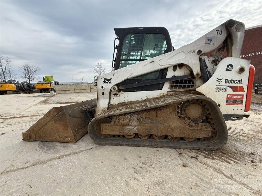 Bobcat T740 Mini krautuvai