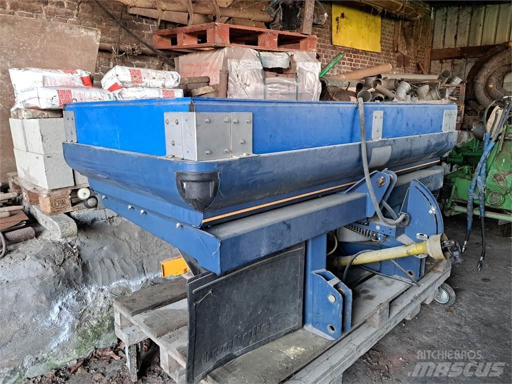 Bogballe M2 Mineralinių trąšų barstytuvai