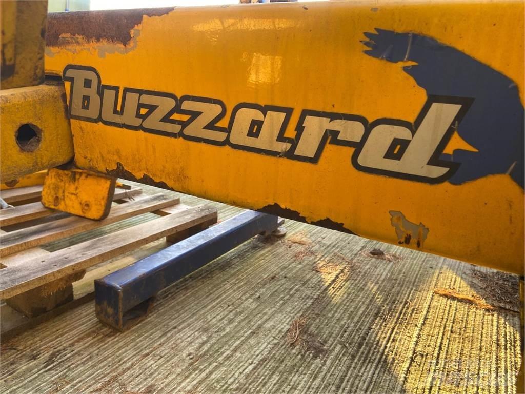 Bomford Buzzard Ryšulių smulkinimo, pjaustymo ir išvyniojimo įrenginiai