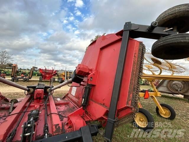 Bush Hog 2720 Ryšulių smulkinimo, pjaustymo ir išvyniojimo įrenginiai