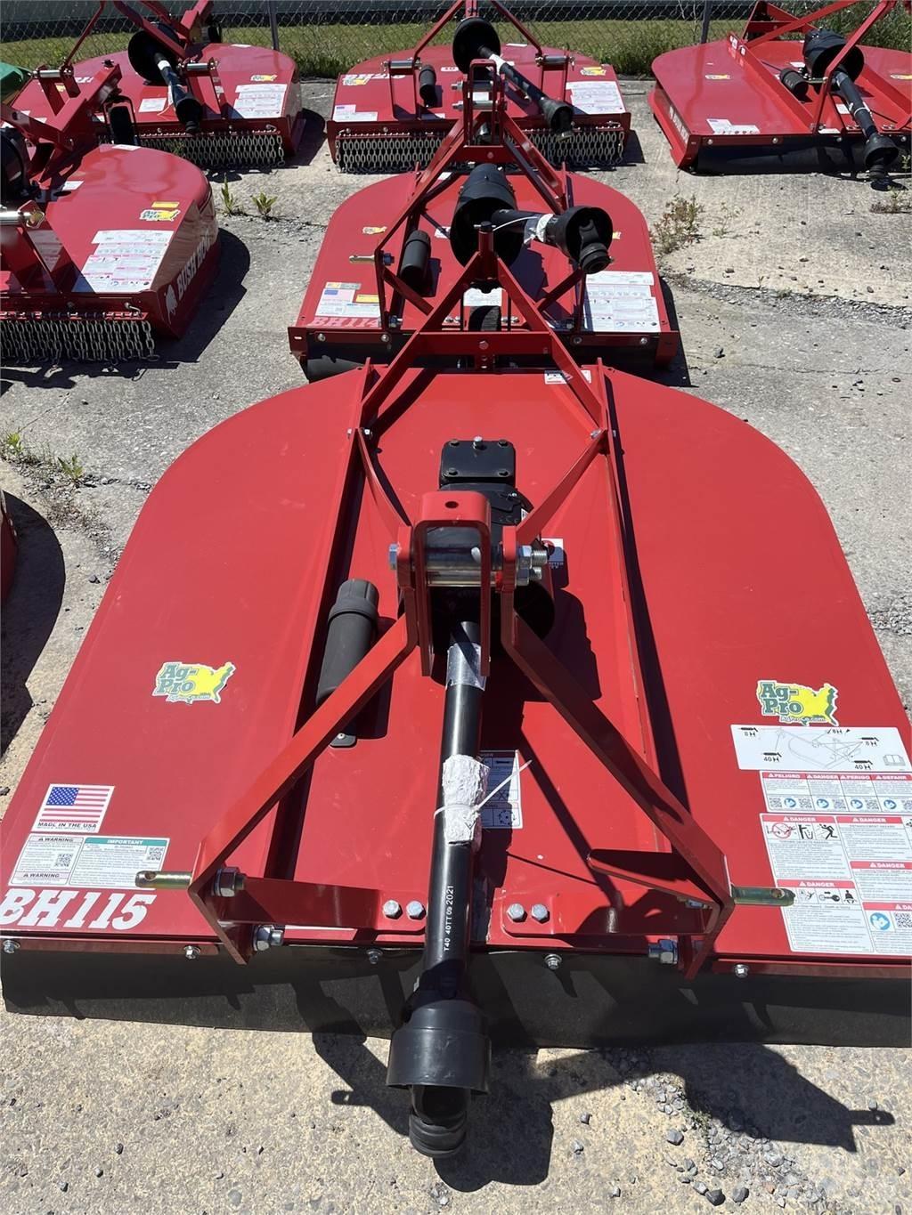Bush Hog BH115 Ryšulių smulkinimo, pjaustymo ir išvyniojimo įrenginiai