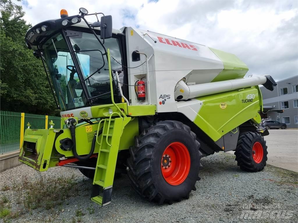 CLAAS 430 Tucano Derliaus nuėmimo kombainai