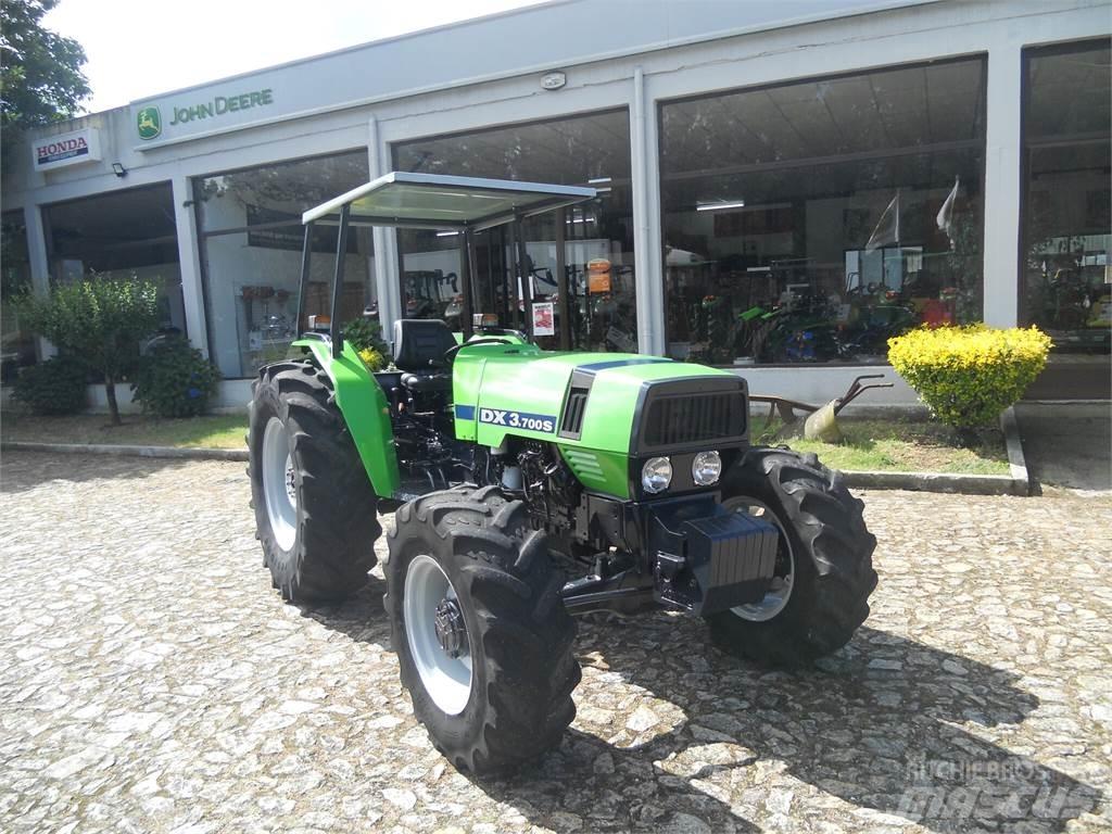 Deutz DX3700 Traktoriai
