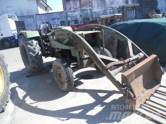 Fendt 104S Traktoriai