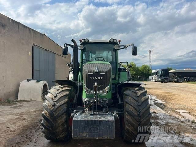 Fendt 824 Traktoriai