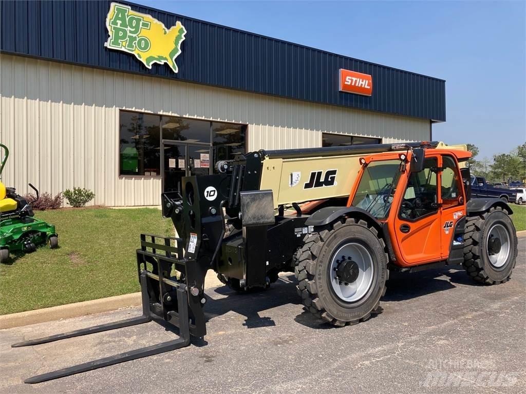 JLG 1055 Teleskopiniai krautuvai