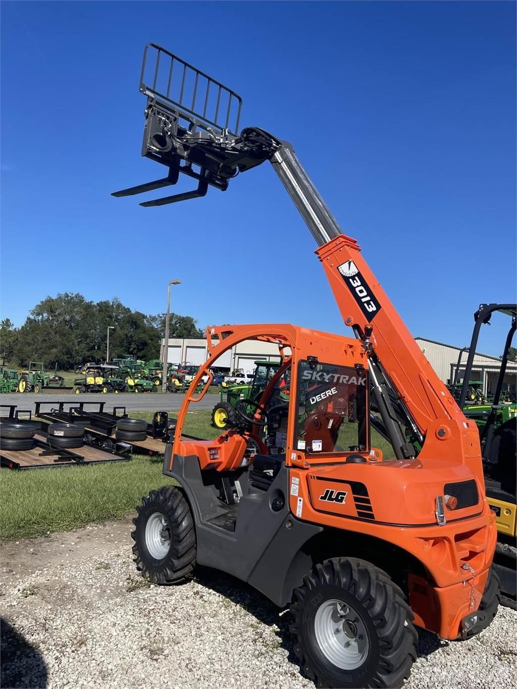 JLG 3013 Teleskopiniai krautuvai
