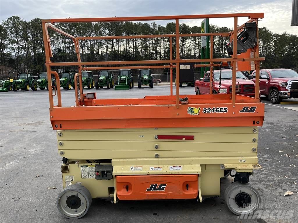 JLG 3246ES Kiti kranai