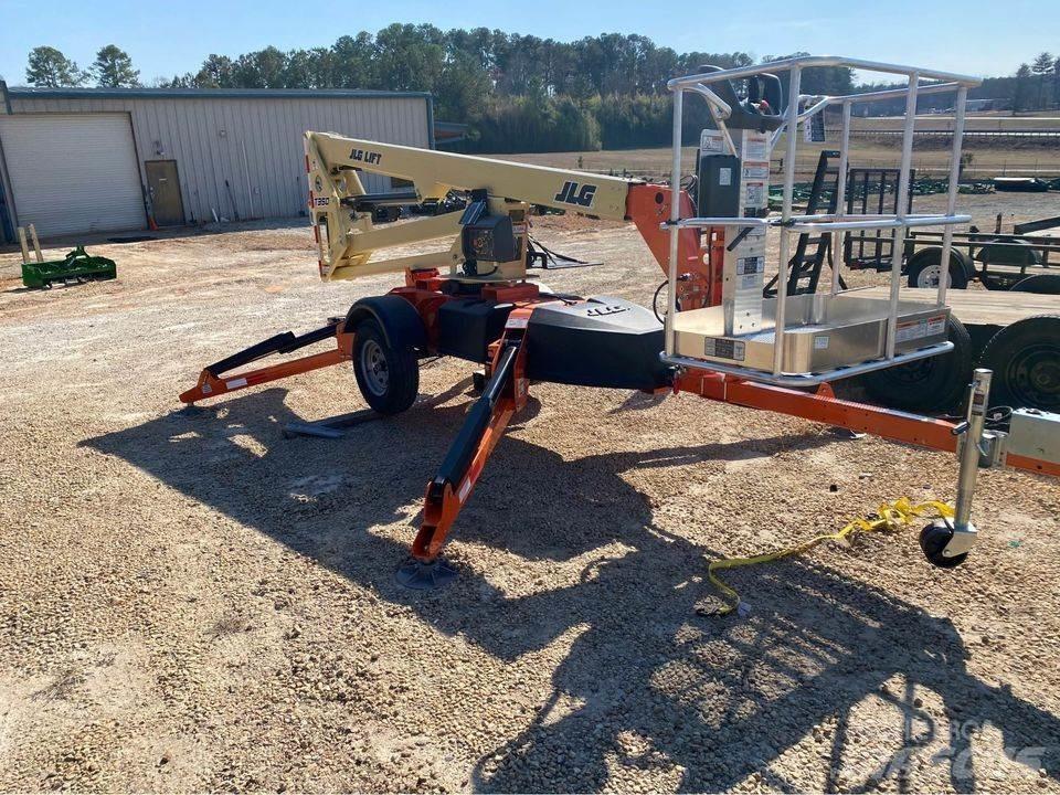 JLG T350 Kiti kranai