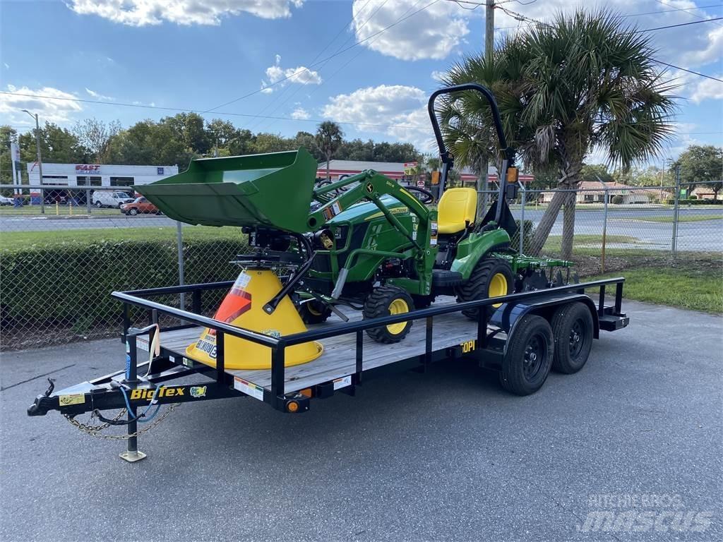 John Deere 1023E Naudoti kompaktiški traktoriai
