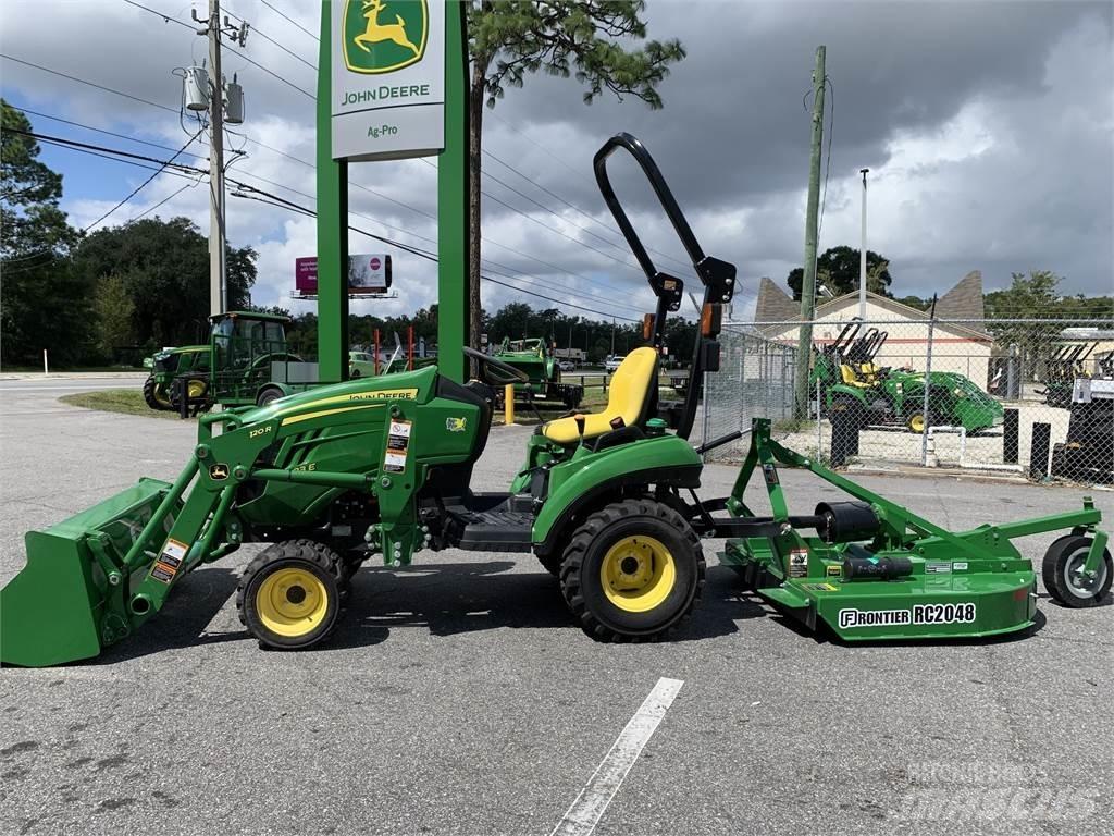 John Deere 1023E Naudoti kompaktiški traktoriai