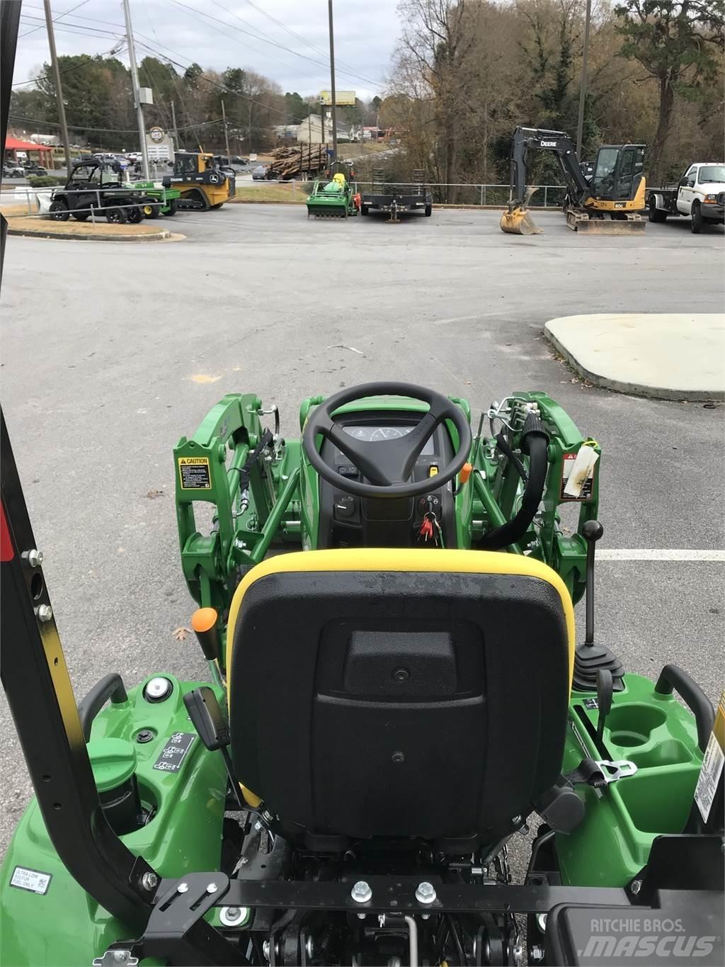 John Deere 1023E Naudoti kompaktiški traktoriai