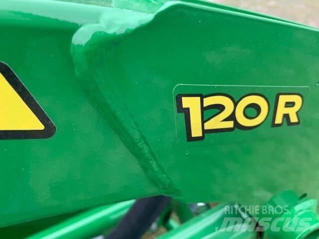 John Deere 1023E Naudoti kompaktiški traktoriai