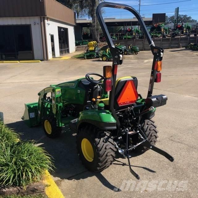 John Deere 1023E Naudoti kompaktiški traktoriai