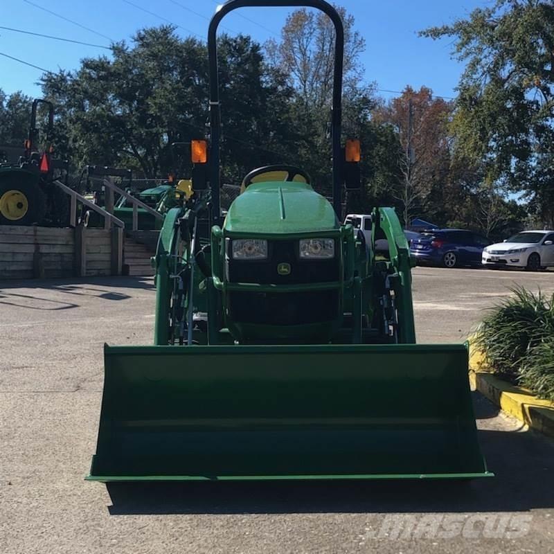 John Deere 1023E Naudoti kompaktiški traktoriai