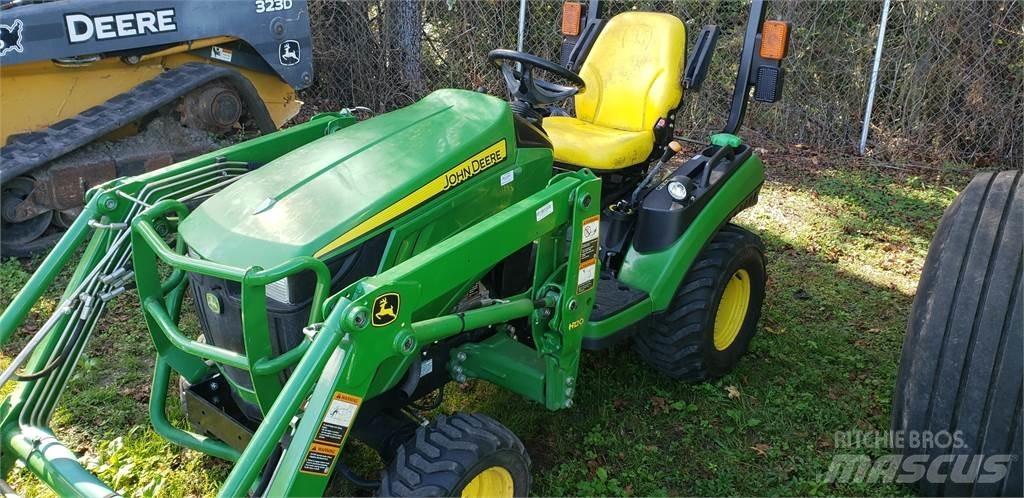 John Deere 1023E Naudoti kompaktiški traktoriai