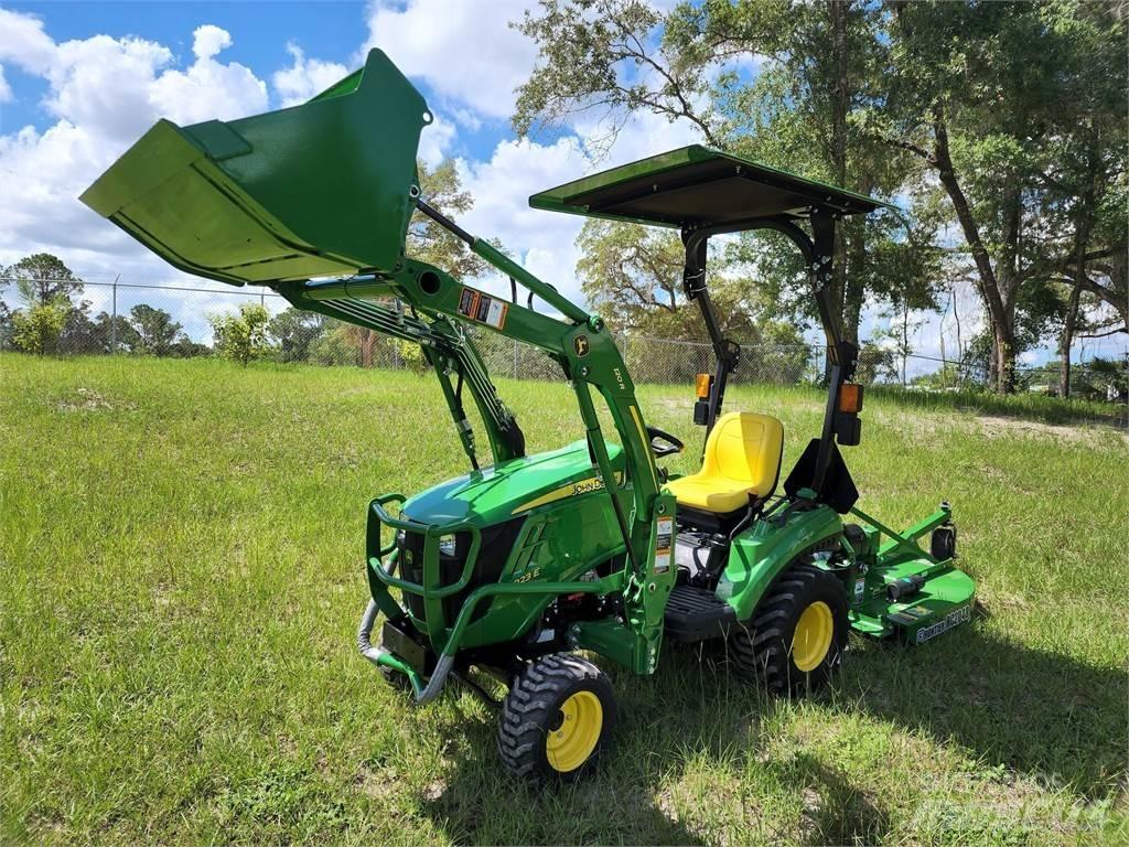 John Deere 1023E Naudoti kompaktiški traktoriai