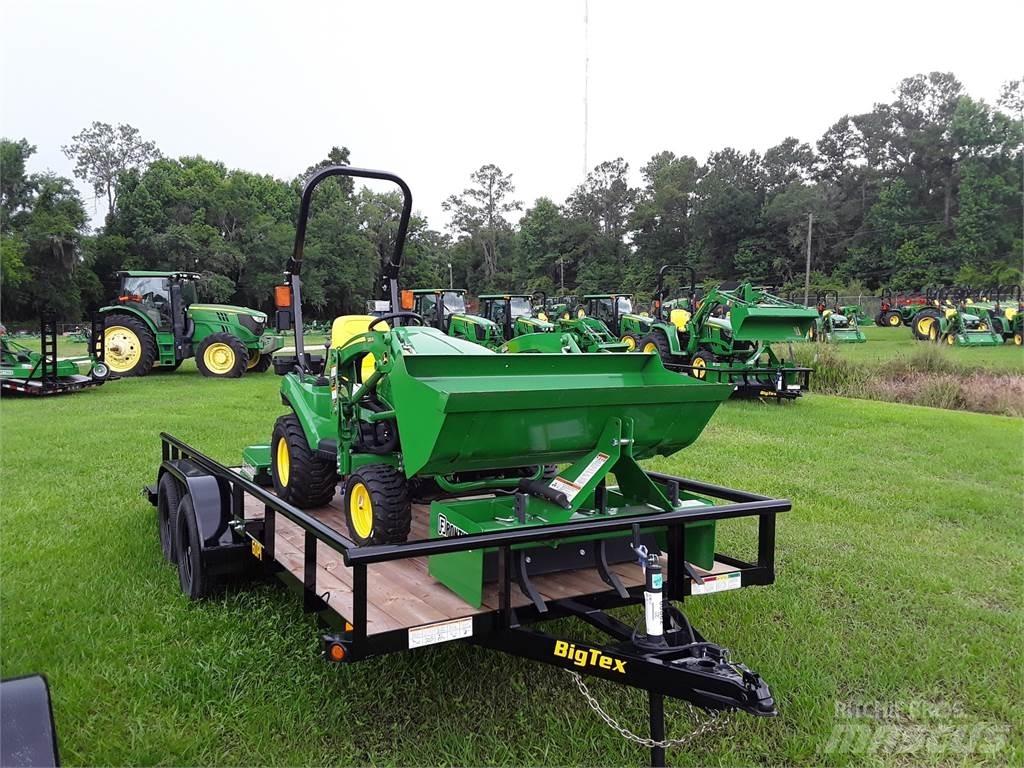 John Deere 1025R Naudoti kompaktiški traktoriai