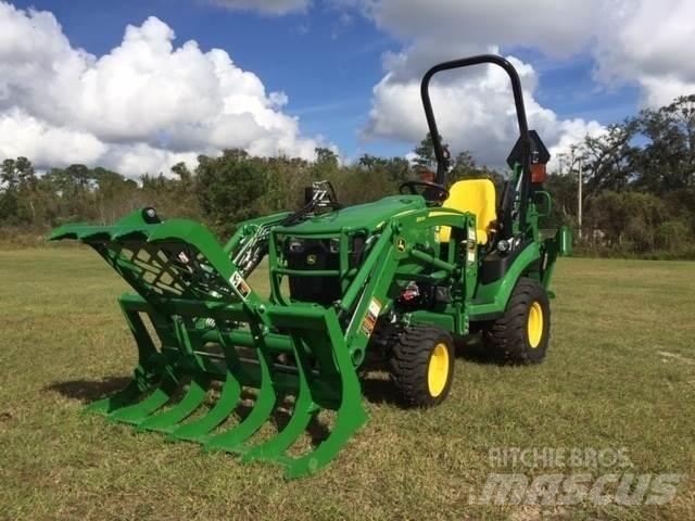 John Deere 1025R Naudoti kompaktiški traktoriai