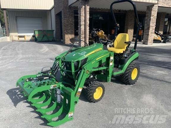 John Deere 1025R Naudoti kompaktiški traktoriai