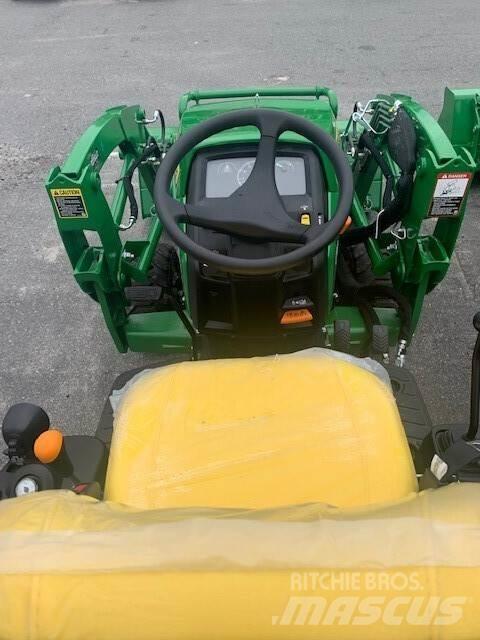John Deere 1025R Naudoti kompaktiški traktoriai