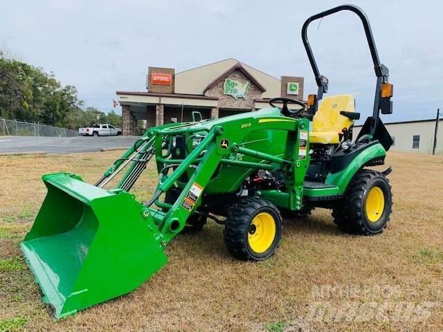 John Deere 1025R Naudoti kompaktiški traktoriai