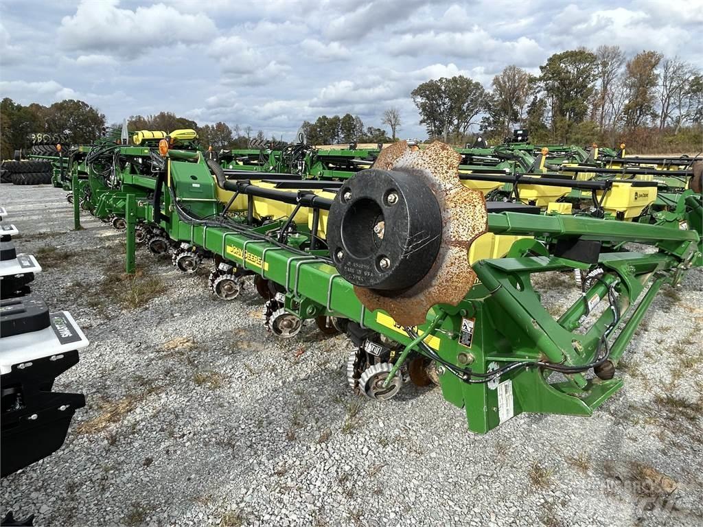 John Deere 1720 Sodinimo technika