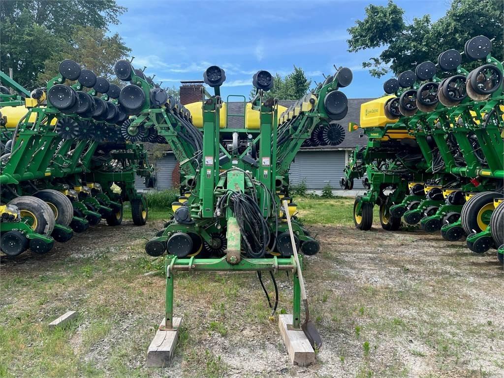 John Deere 1790 Sodinimo technika