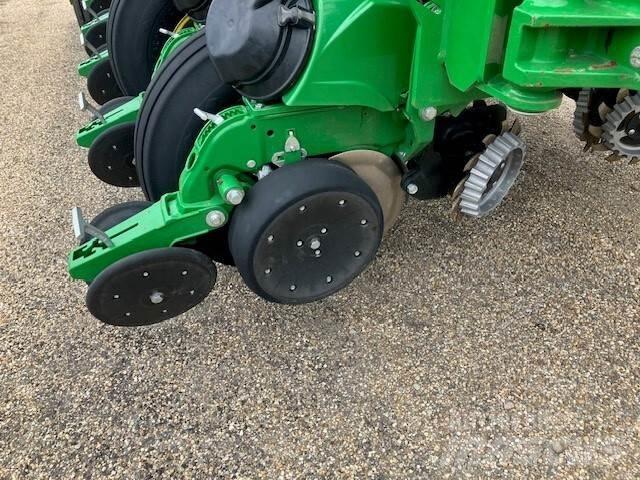 John Deere 1795 Sodinimo technika