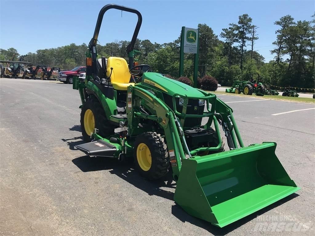 John Deere 2025R Naudoti kompaktiški traktoriai