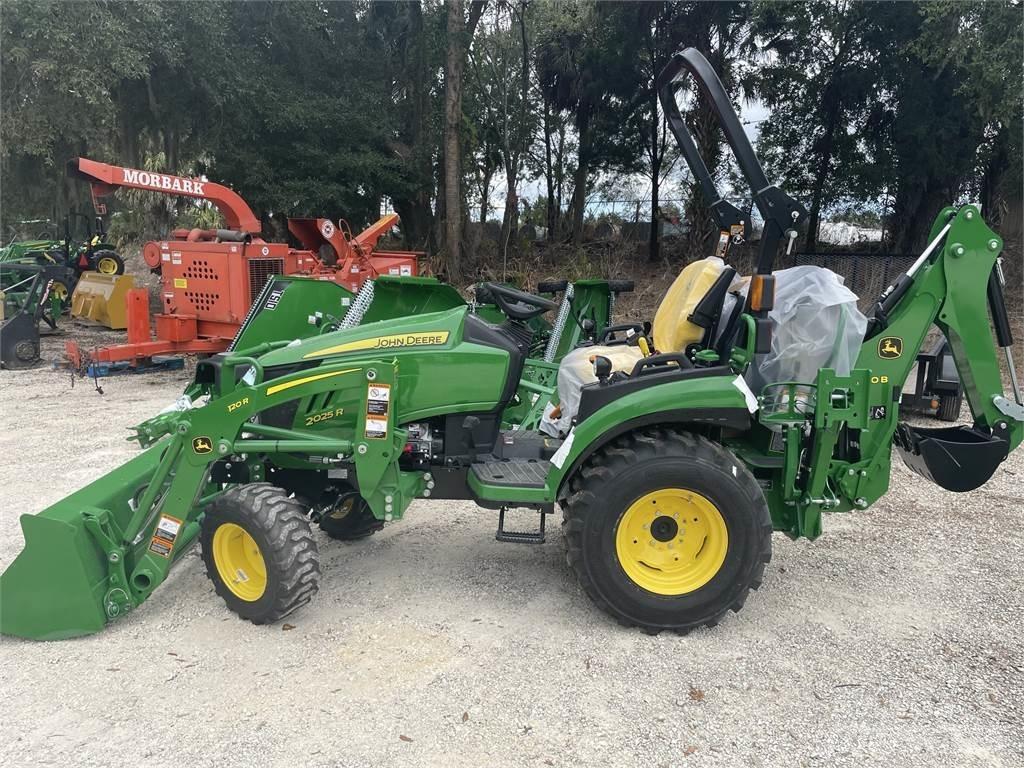 John Deere 2025R Naudoti kompaktiški traktoriai