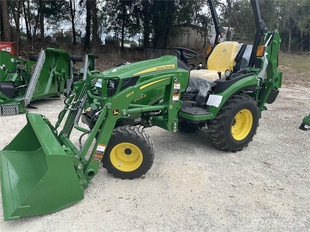 John Deere 2025R Naudoti kompaktiški traktoriai