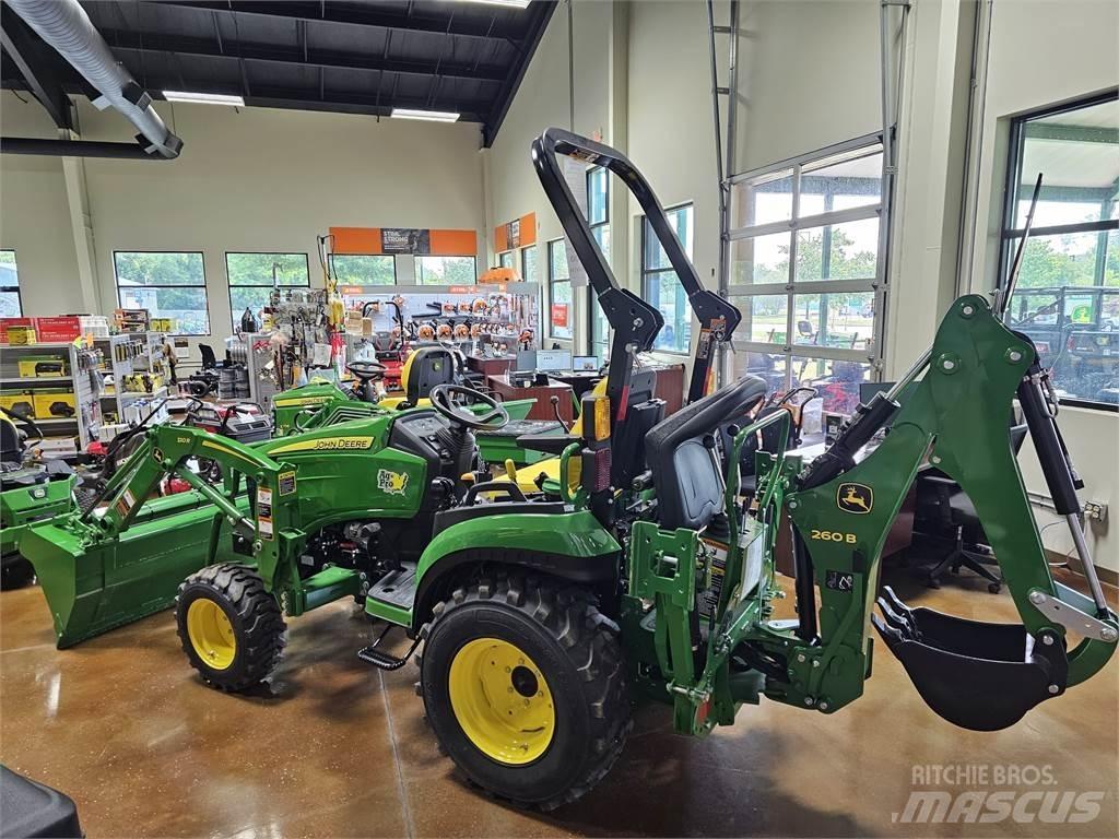 John Deere 2025R Naudoti kompaktiški traktoriai