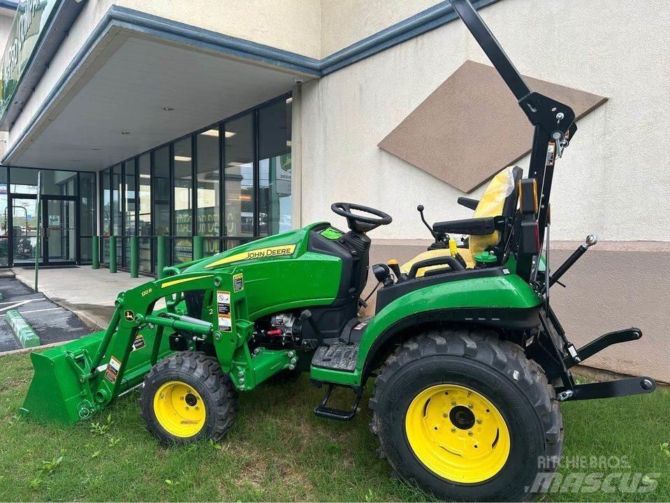 John Deere 2025R Naudoti kompaktiški traktoriai