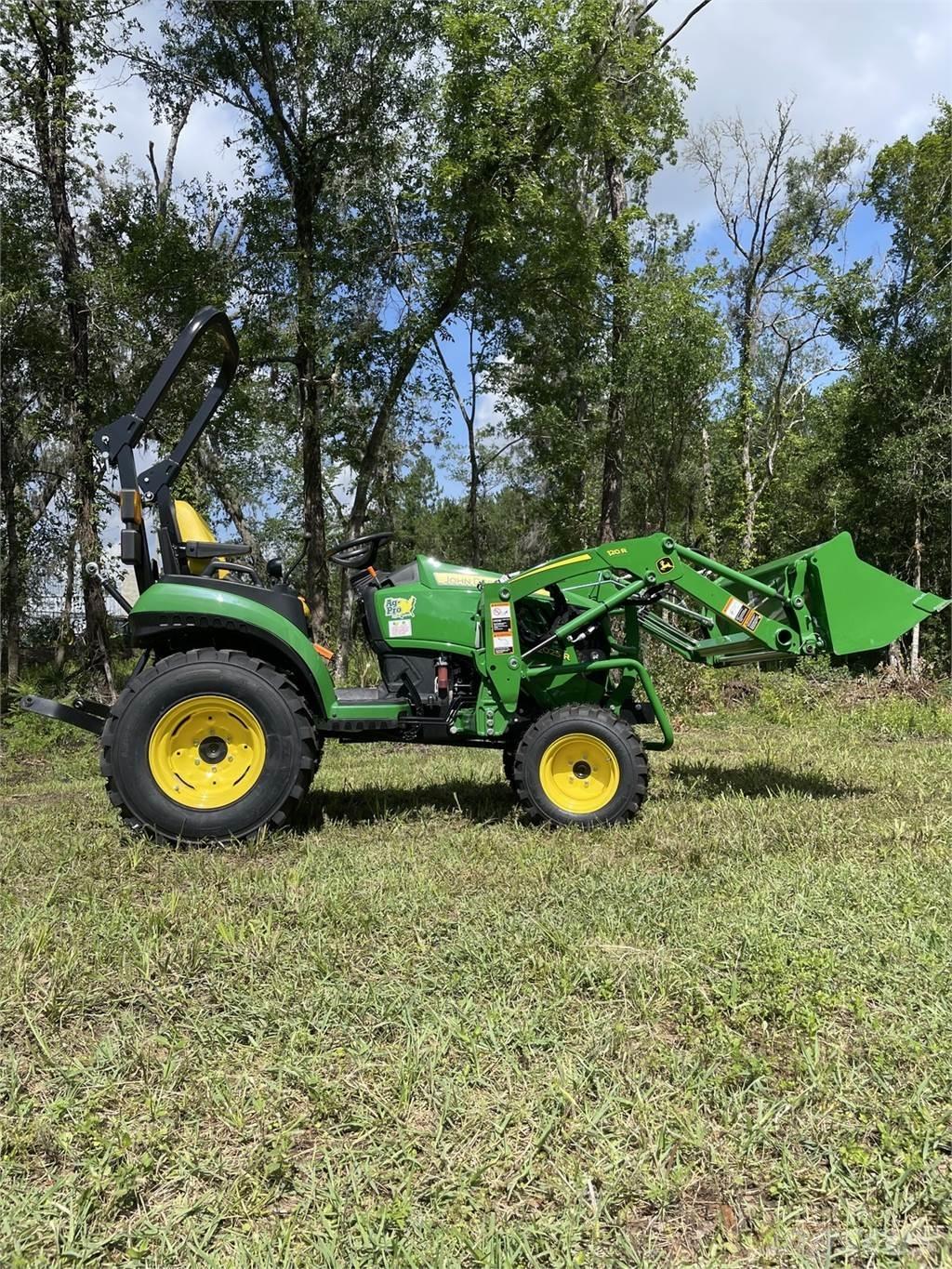 John Deere 2025R Naudoti kompaktiški traktoriai