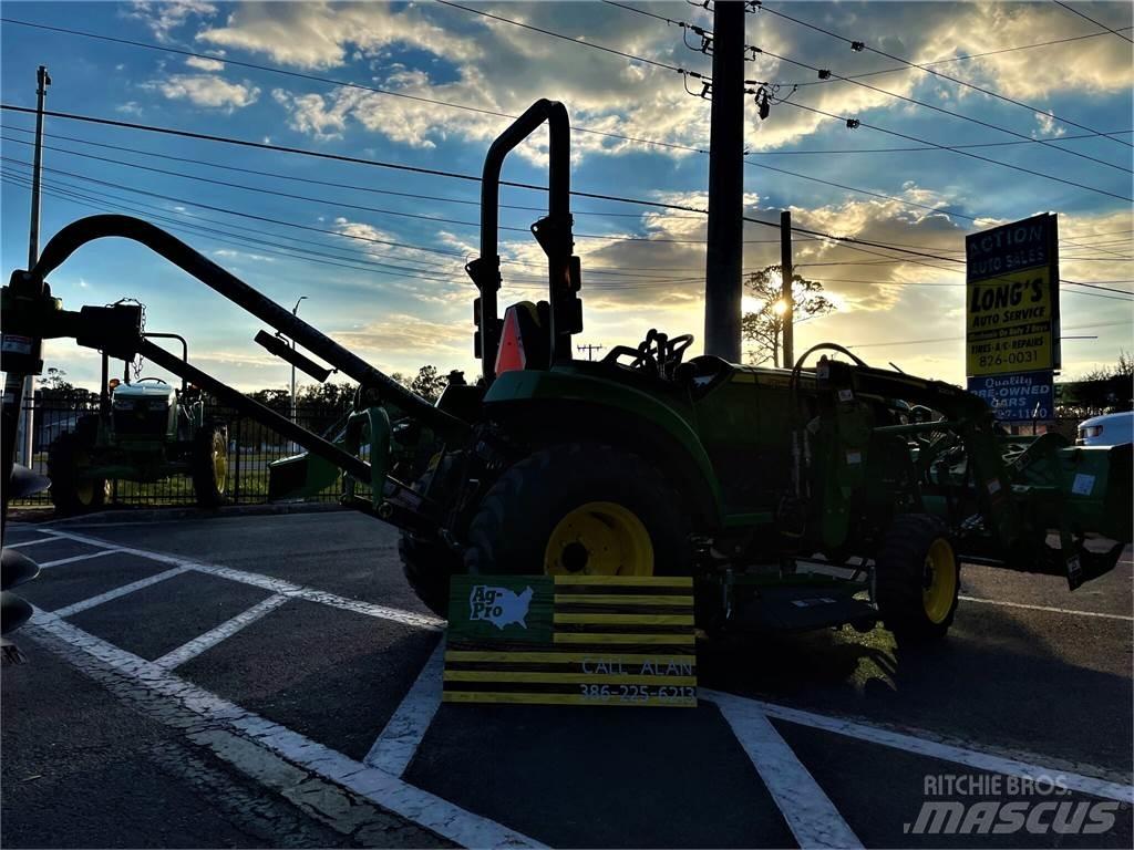John Deere 2032R Naudoti kompaktiški traktoriai