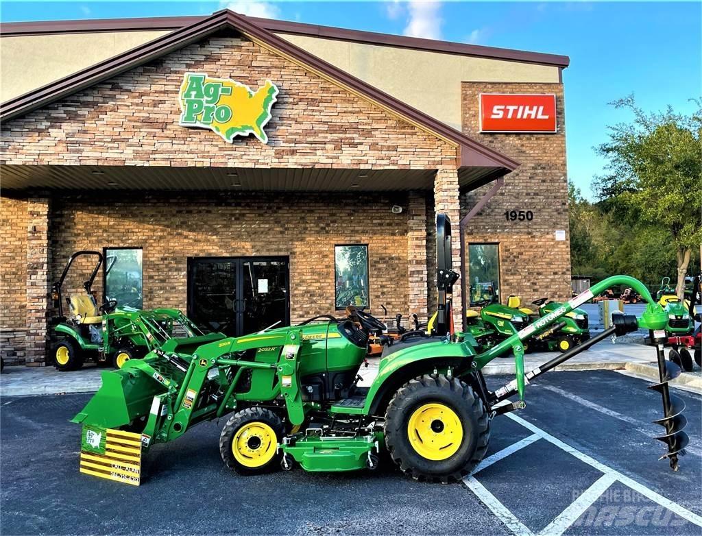 John Deere 2032R Naudoti kompaktiški traktoriai