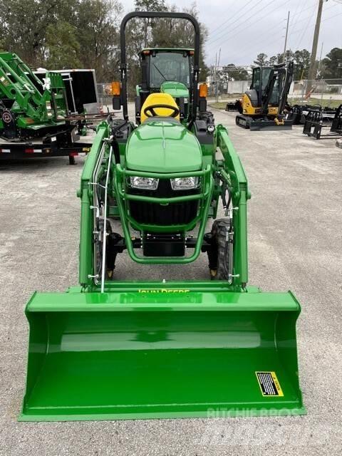 John Deere 2038R Naudoti kompaktiški traktoriai