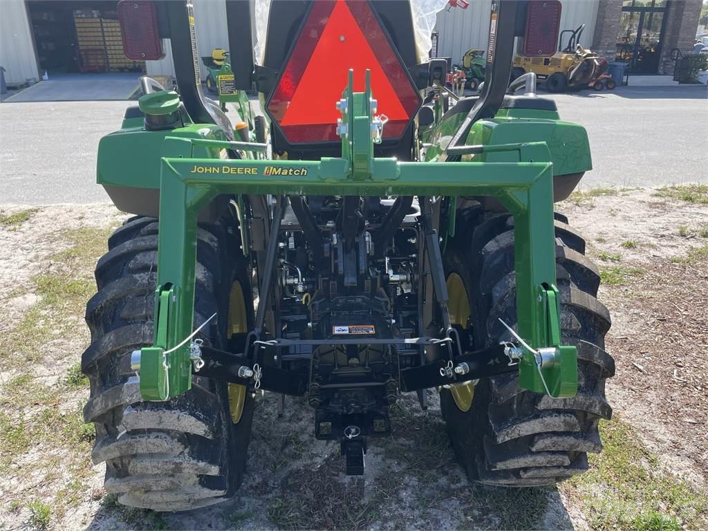 John Deere 2038R Naudoti kompaktiški traktoriai