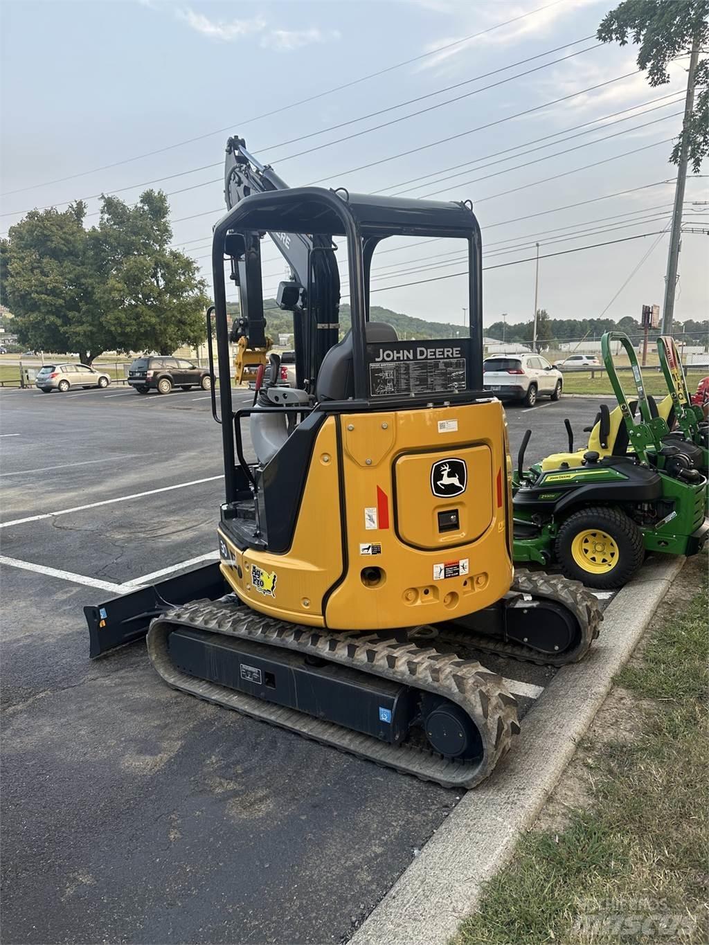 John Deere 30 P Mini ekskavatoriai < 7 t