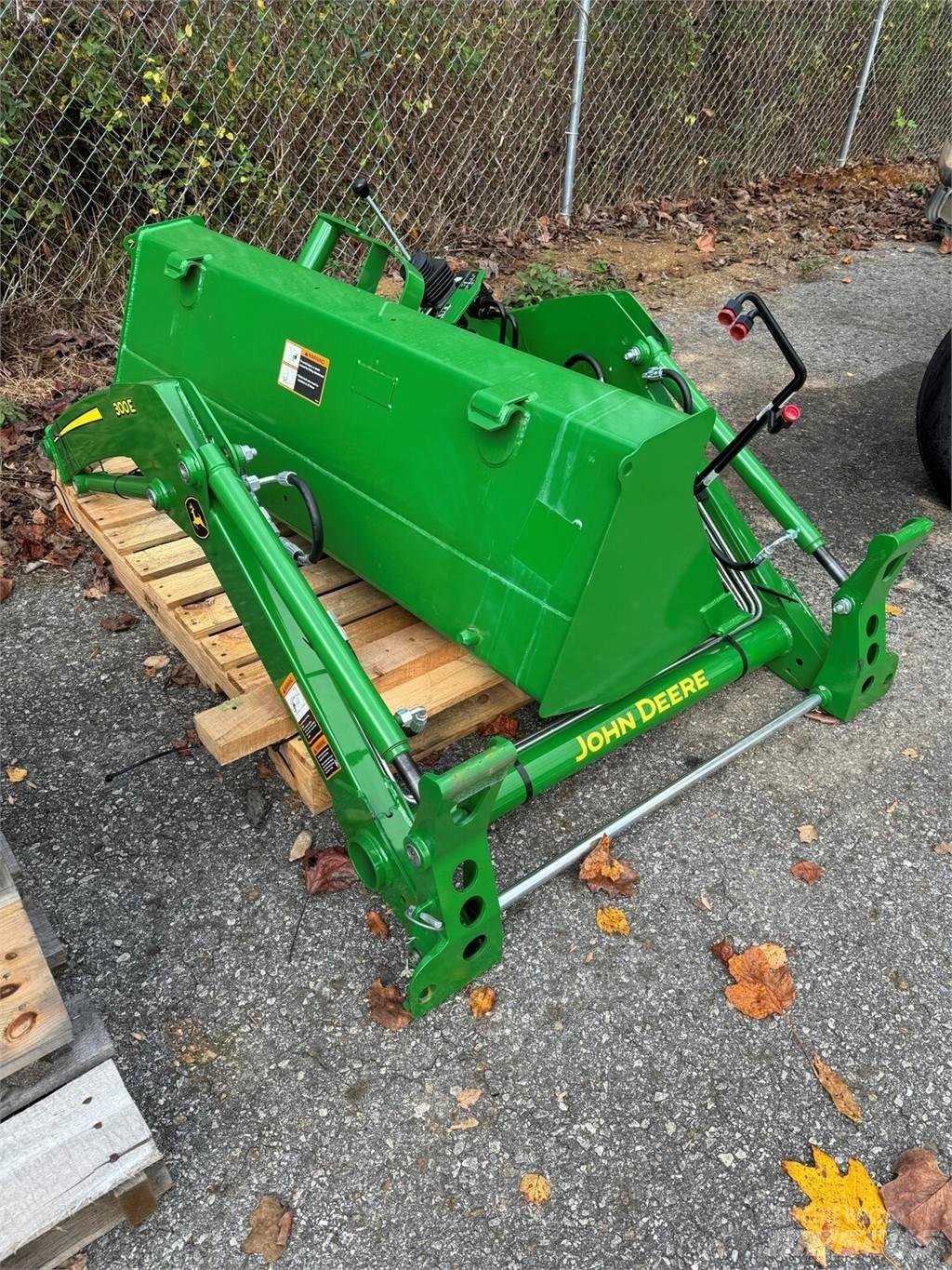 John Deere 300E Žemės ūkis - Kita