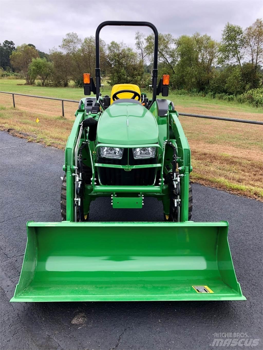 John Deere 3025D Naudoti kompaktiški traktoriai